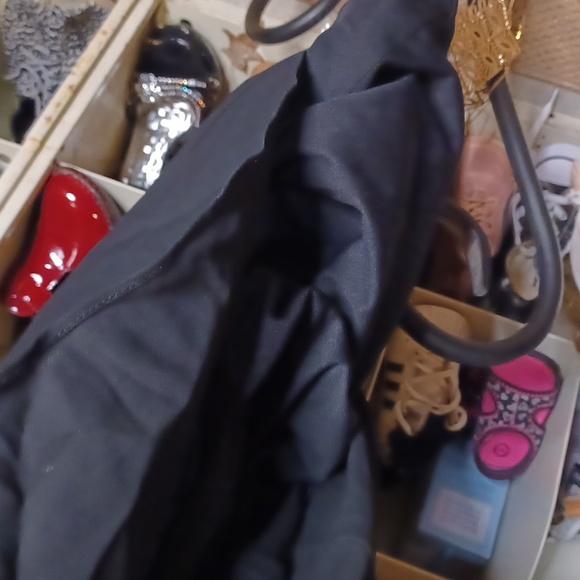 Niki Livas black formal dress with shaw size 6 - Picture 4 of 7